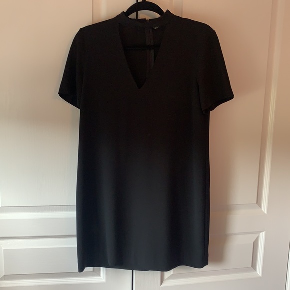 Zara Black Dress with Cutout - Picture 3 of 4